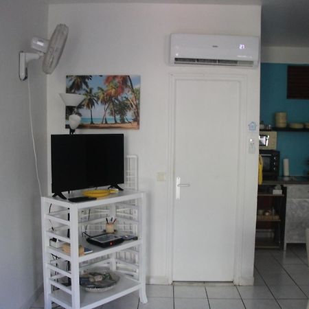 Le Colibri Et Le Frangipanier Apartment Ла Трините Екстериор снимка