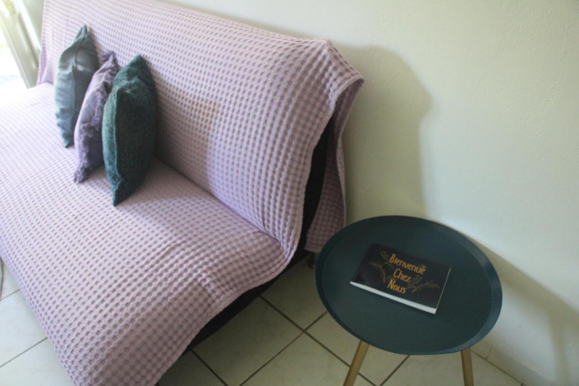 Le Colibri Et Le Frangipanier Apartment Ла Трините Екстериор снимка